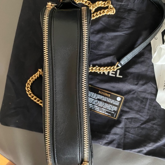 Chanel Camera Bag - Picture 12 of 17